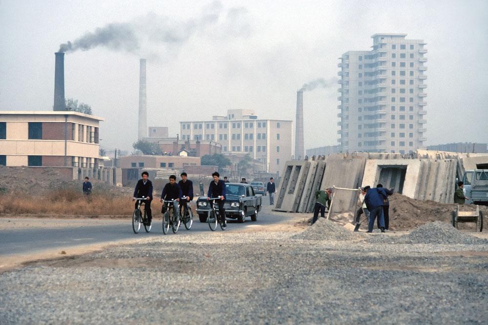 CHINA Dit jaar zal de Chinese CO2-uitstoot volgens de verwachtingen met 3 procent toenemen.