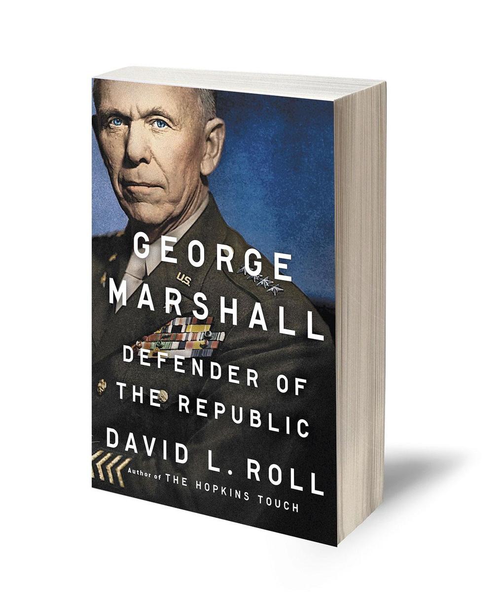 David L. Roll. George Marshall. Defender of the Republic. Penguin Random House. 694 blz., 24,60 euro