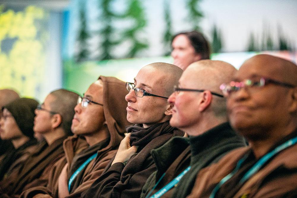 DREAMFORCE 170.000 deelnemers, onder wie boeddhistische monniken.