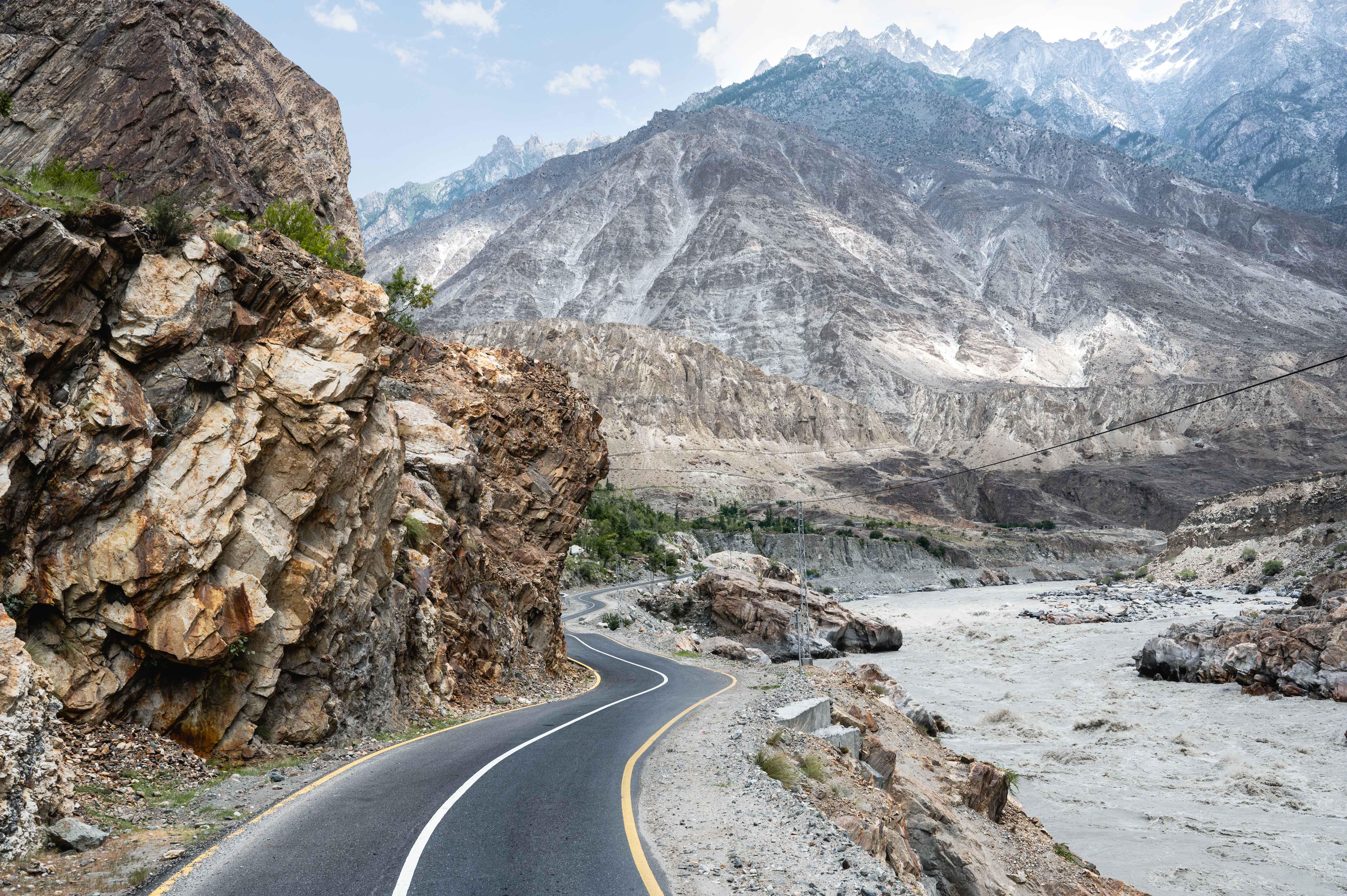 Trekking door het Karakoram gebergte in Pakistan