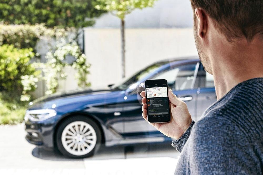 Voor BMW is het duidelijk dat 5G-technologie onontbeerlijk is om van de connected car een realiteit te maken.