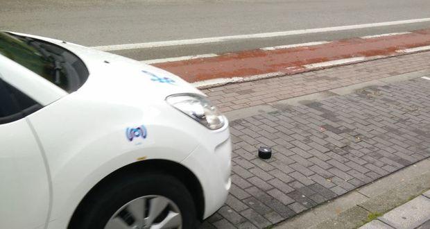 Met dit soort sensoren, normaal in de grond, kunnen chauffeurs te weten komen welke parkeerplaatsen vrij zijn in een stad.