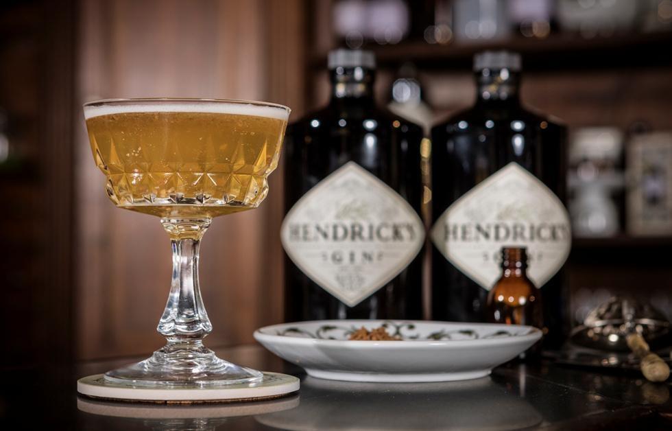Max Colombie et Hendrick's Gin : un curieux cocktail