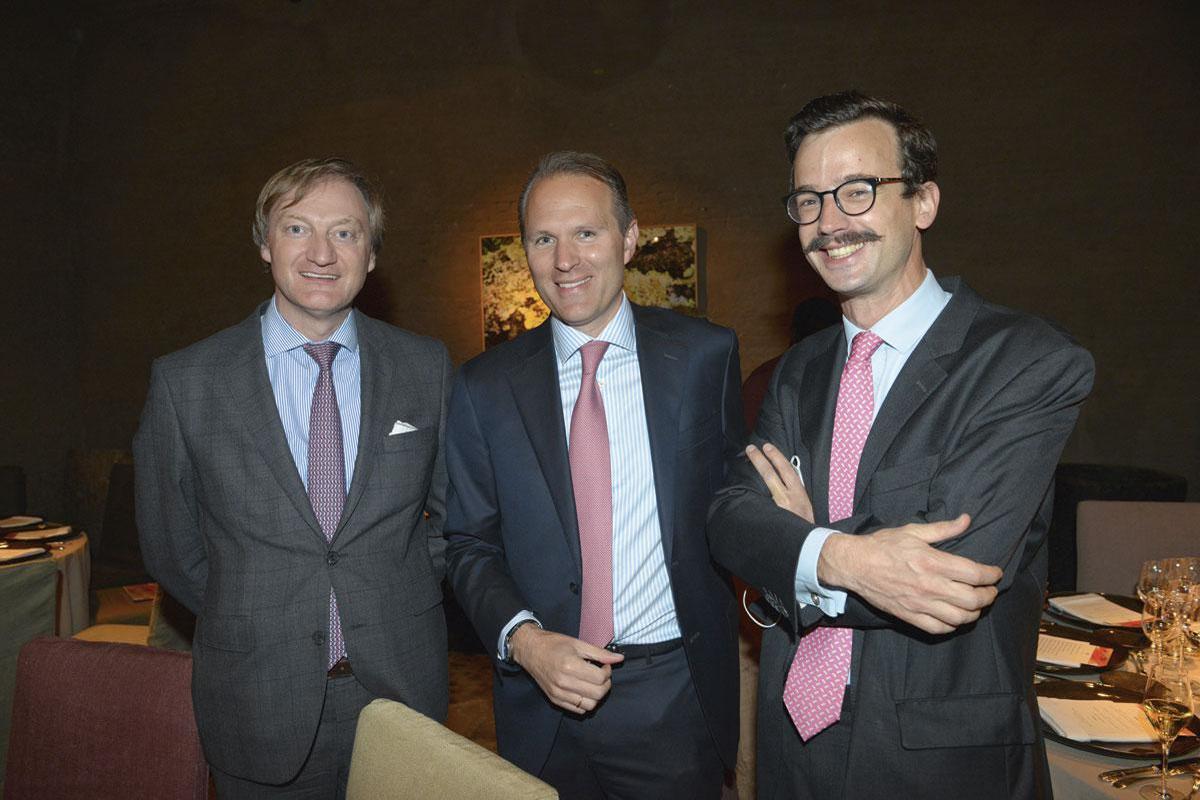 Yves Slachmuylders, partner chez McKinsey & Company, John-Eric Bertrand, membre du comité exécutif d'Ackermans et van Haaren, et Thomas-Louis de Lophem, head of product chez ScanWorld.