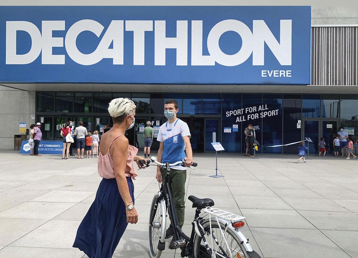 Decathlon propose à ses clients de racheter leurs vélos, trottinettes, appareils de fitness et autres vêtements de sport achetés au sein de l'enseigne, pour les reconditionner ensuite.