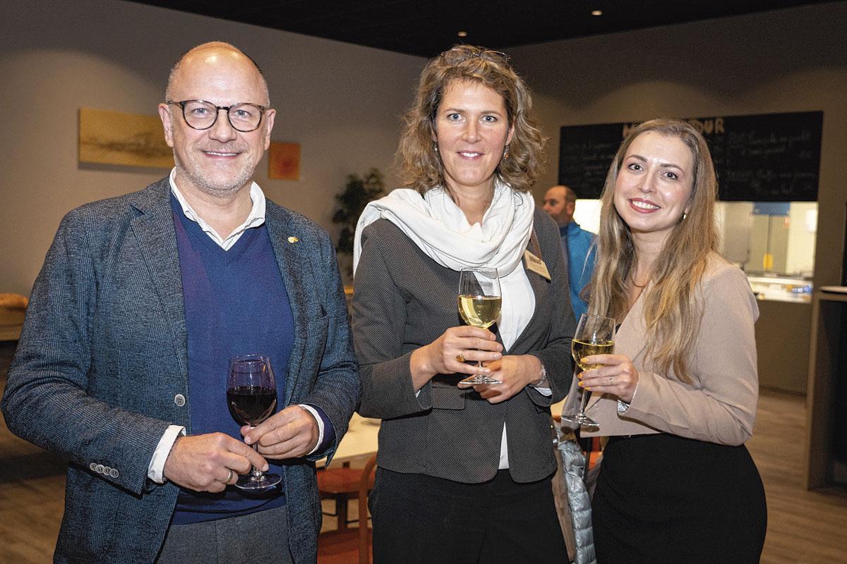 Thomas Philipp Reiter, administrateur d'Ernst Seemann, Maud De Boulard, conseillère chez CAP Innove, et Jenny Kratky, customer success manager chez Billit.