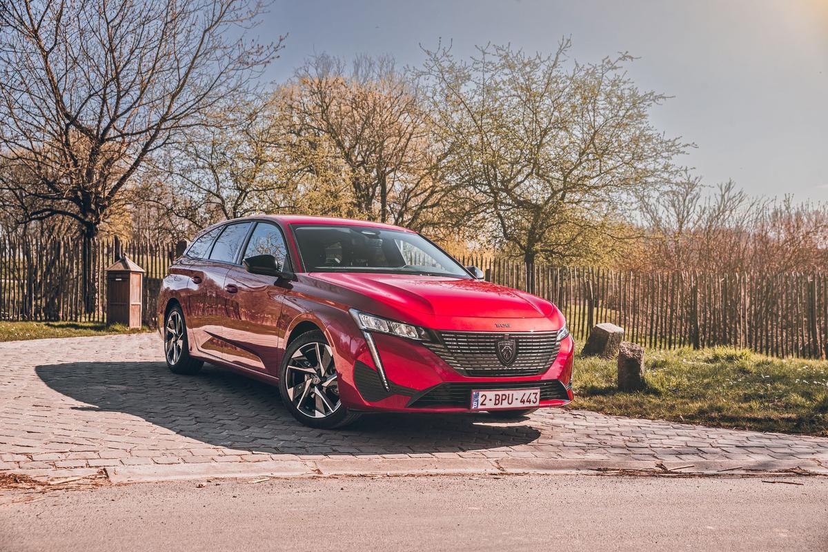 Nouvelle Peugeot 308 SW : espace et plaisir de conduite