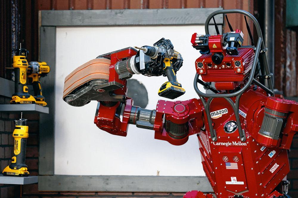 CHIMP-ROBOT De robot van het NREC wordt onder meer ingezet in gebieden met gevaarlijke stralingen.