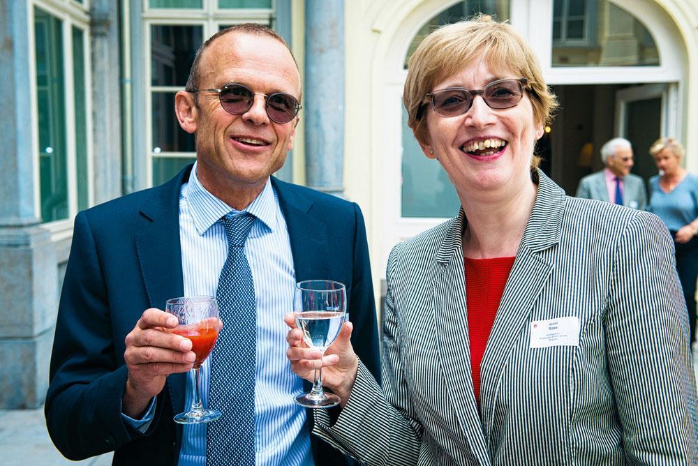 Rudolf Huygelen, ambassadeur de Belgique  au Royaume-Uni, et Alison Rose, ambassadeur  de Grande-Bretagne.