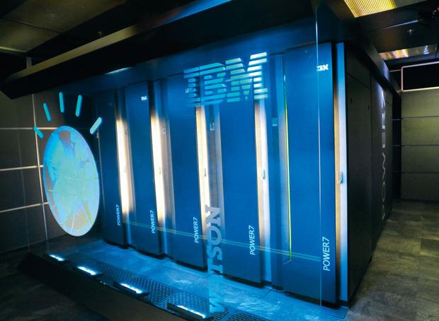 La santé est le premier secteur d'application de l'intelligence artificielle développée par IBM. Avec Watson, le groupe entend notamment analyser les radios de patients et les confronter à une impressionnante banque de radiographies.