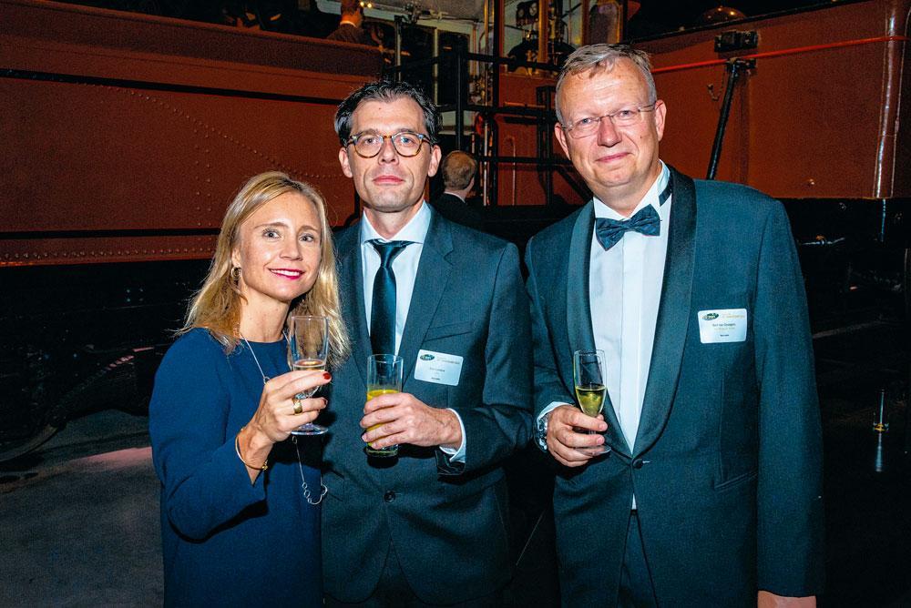 Laure Dubreuil, global risk and insurance manager chez Eurofins, Eric Fumière, head of global insurance risks chez UCB, et Bart Van Gysegem, major accounts director chez Aon Belgium.