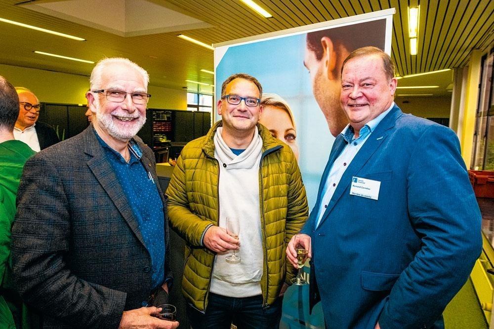 Michel Cailleau, gérant d'Agecos, David Naessens, directeur adjoint de Wapinvest, et Bernard Cornelus, directeur général de la CCI Wallonie picarde.