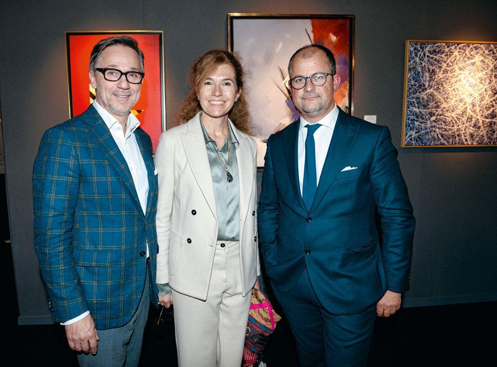 Eric Everard, CEO of Easyfairs, récemment couronnée entreprise de l'année, et son épouse, et Jean-Thomas Leplat.
