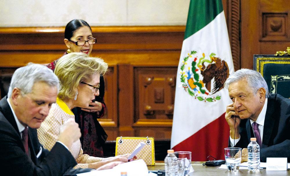 Lors de cette mission, la princesse Astrid a pu s'entretenir avec le tout nouveau président du Mexique, Andres Manuel Lopez Obrador.