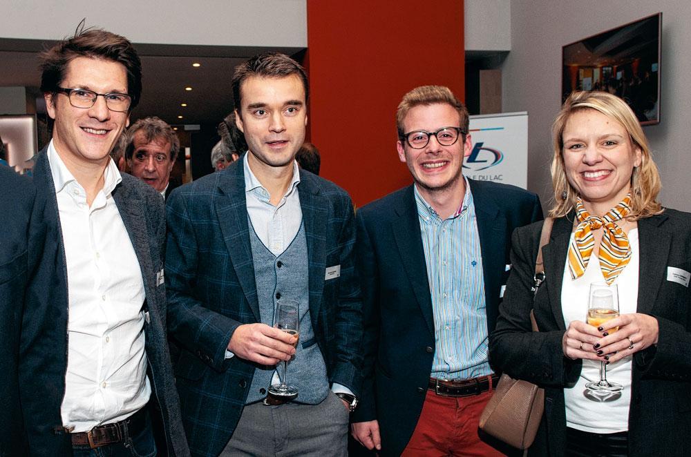 Maxime De Ruydts et Arnaud Navez, respectivement finance manager et CEO d'ArgaFin, Gatien de Quirini, project manager & partner chez Wallcom, et Céline Coenraets, private banker chez BNP Paribas Fortis.
