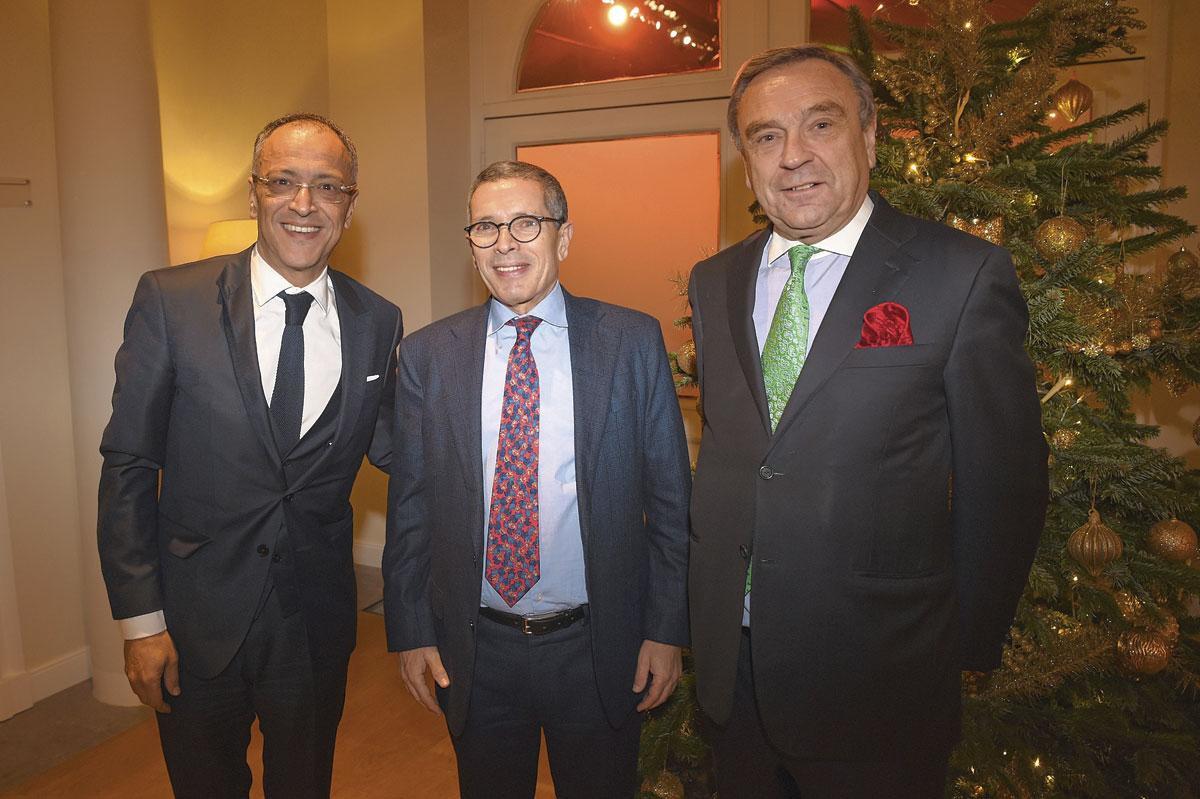 L'ambassadeur  du Maroc, Mohamed  Ameur, entouré  de Rachid Madrane,  président  du Parlement bruxellois,  et Herman Craeninckx, président  du Cercle de Lorraine.