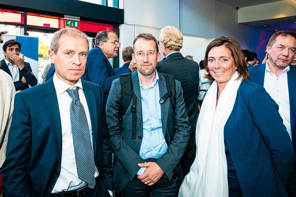 John de Villers, comptable-fiscaliste chez K2F, Christophe Reyntjens, finance director chez Eurelec Trading, et Laetitia Auger, comptable-fiscaliste indépendante.