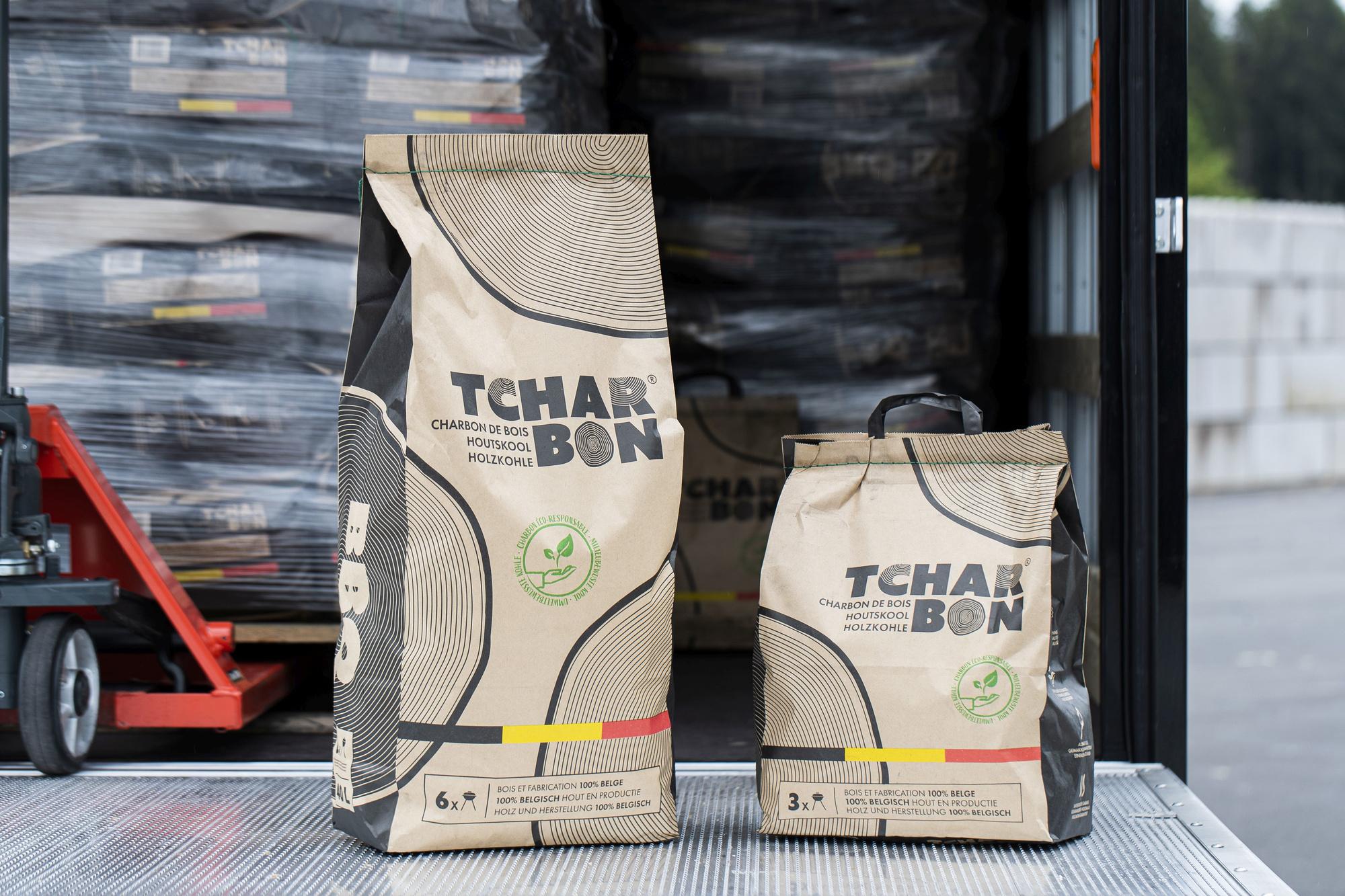 Tcharbon, un charbon 100% belge dans un sac trilingue