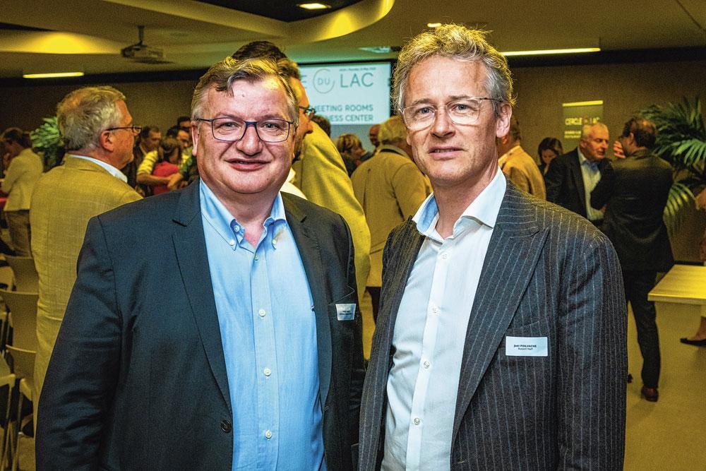 Yves Hofs, indépendant, et Joël Poilvache, directeur  chez Robert Half.