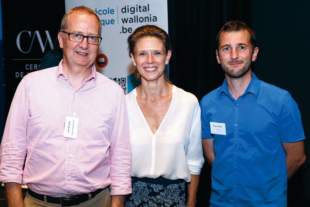 André Blavier, expert senior manager à l'Agence du numérique, Corinne Boulangier, directrice de La Première RTBF, et Mikael Degeer, formateur en TIC.