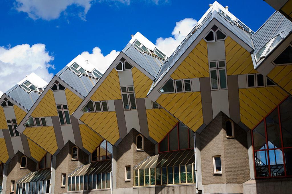 Les célèbres maisons cubiques de Rotterdam