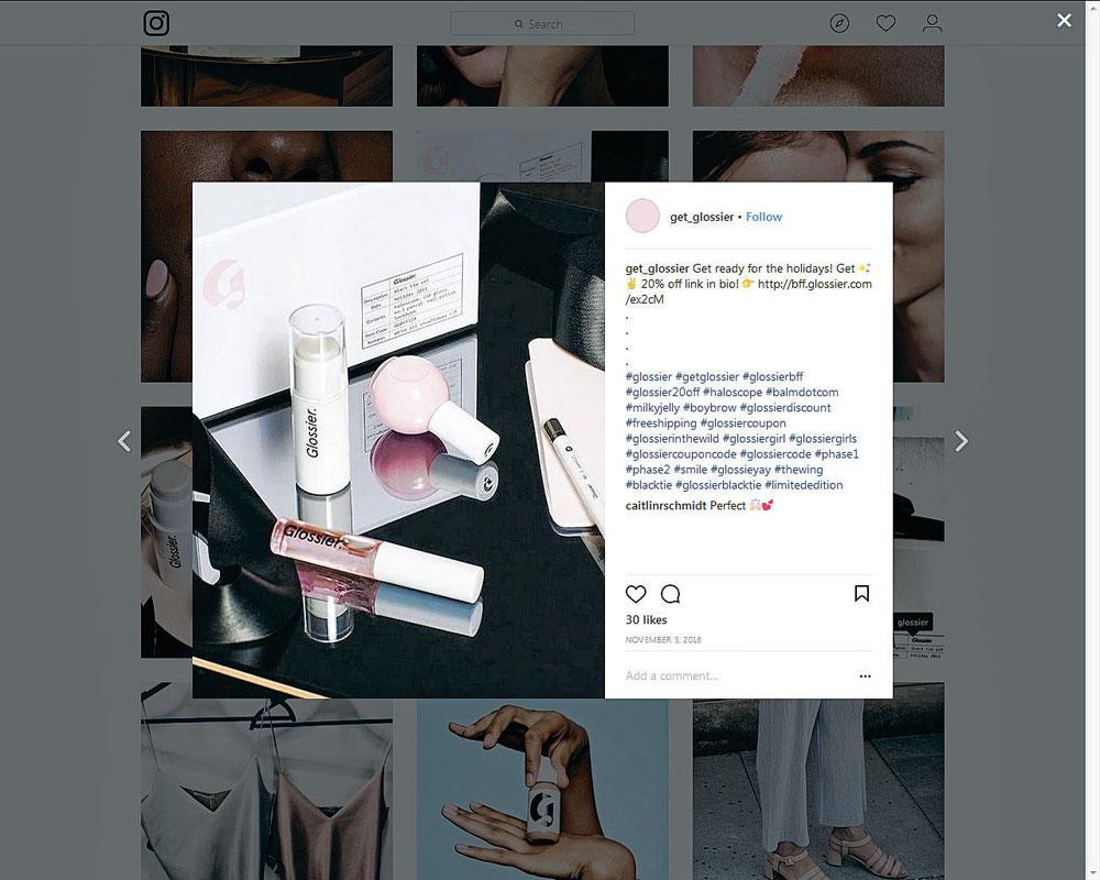Emily Weiss. Glossier, la marque de cosmétiques qu'elle a fondée en 2014, s'est développée grâce à Instagram.