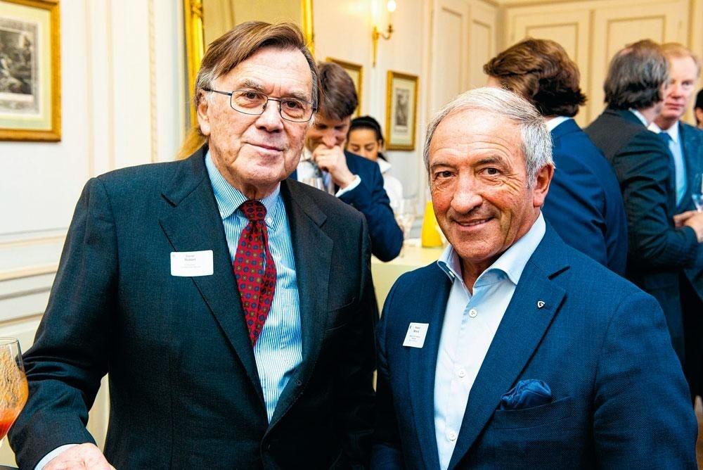 Daniel Robert, consultant chez Continents Insolites, et Roland Moens, press & public relations manager chez Ginion Group.