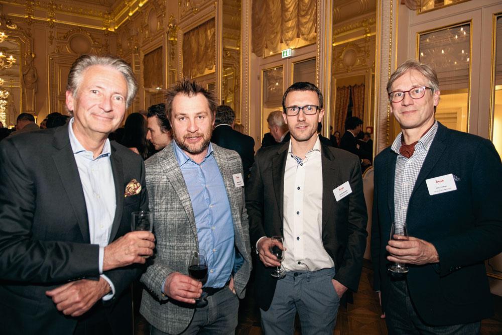 Pierre Rigaux, Thibaut Jaspar et Julien Desmare, gérants de Multicolore, et Eric Poskin, strategy & corporate director de Vésale Pharma.