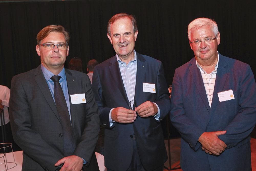 Robert de Mûelenaere, administrateur délégué de la Confédération Construction, entouré de Frédéric Guilmot, directeur technique de Macors, et Philippe Body, CEO de Allmat.