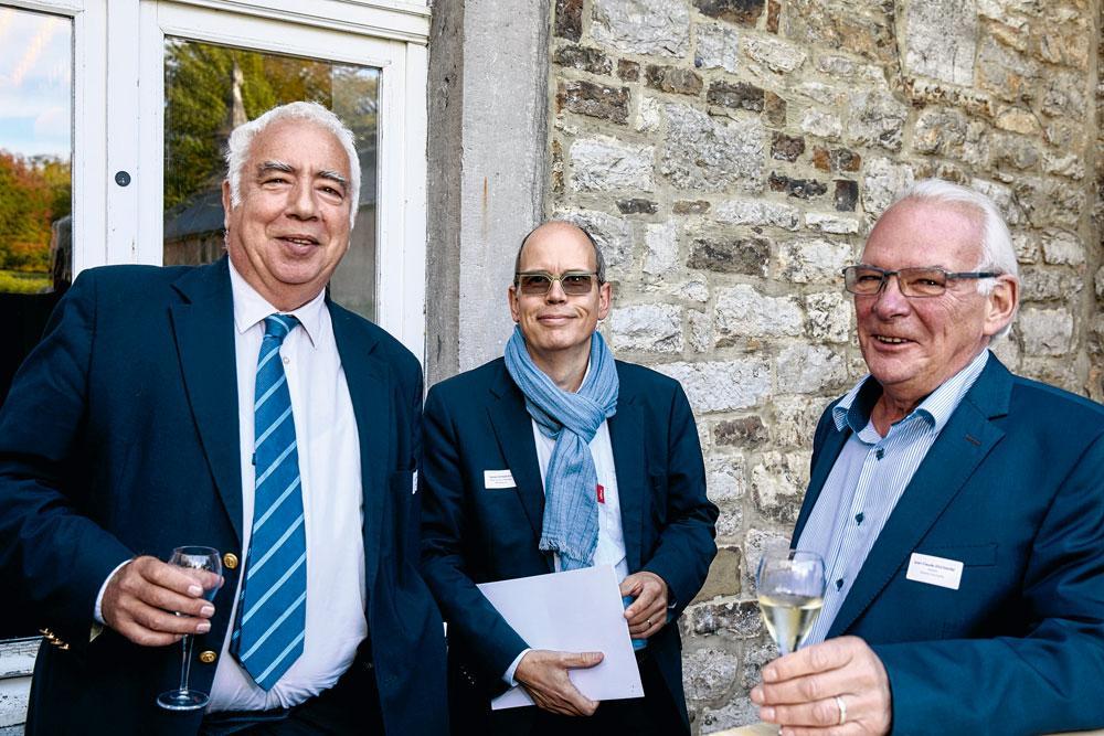 Jean-Pierre Delvaux, gérant de Delvaux Conseil, Laurent Rondeaux, senior client manager corporate chez Aon Belgium, et Jean-Claude Duchaine, gérant de la Vitrerie Duchaine.
