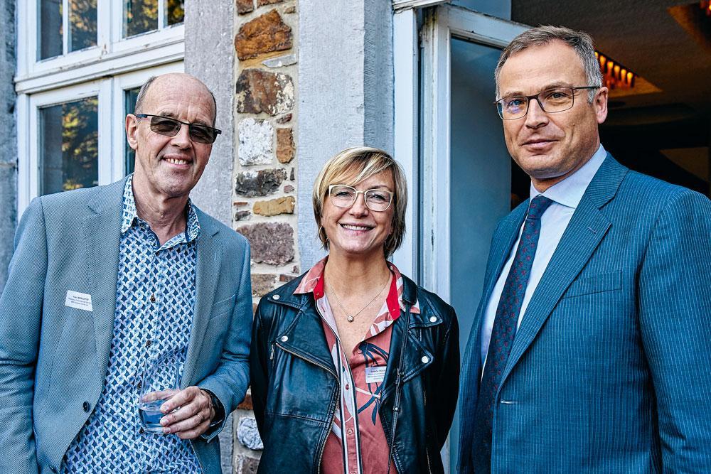 Yves Bollette et Isabelle Degand, respectivement chargé de relations et business center manager pour Liège-Verviers chez BNP Paribas Fortis, en compagnie d'Alain d'Oultremont, partner chez Roland Berger.