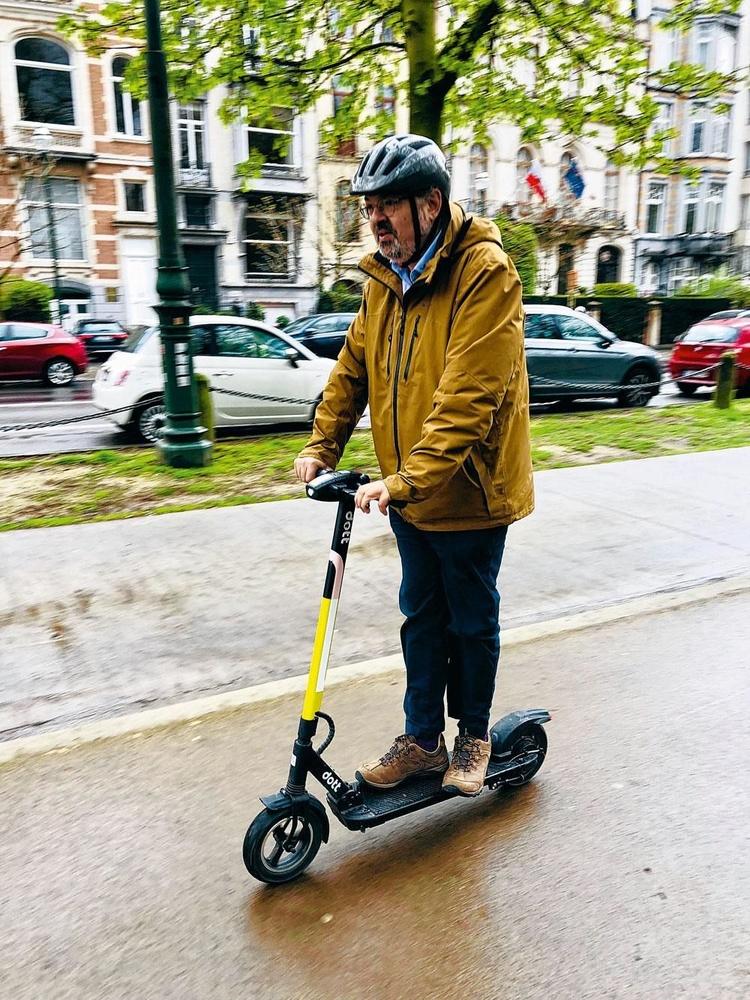 Notre journaliste, Robert van Apeldoorn, à fond les manettes.