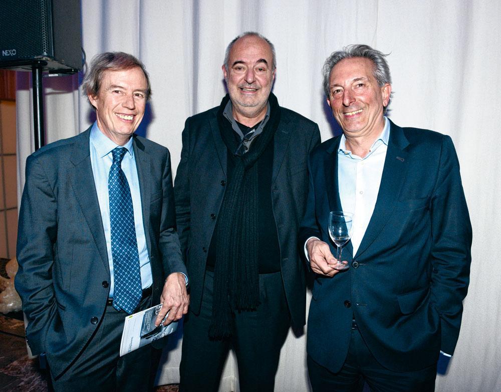 Philippe Matthis, directeur général adjoint du Port  de Bruxelles, Luc Deleuze, administrateur d'Art & Build, et Michel Culot, CEO  de Droh !me.
