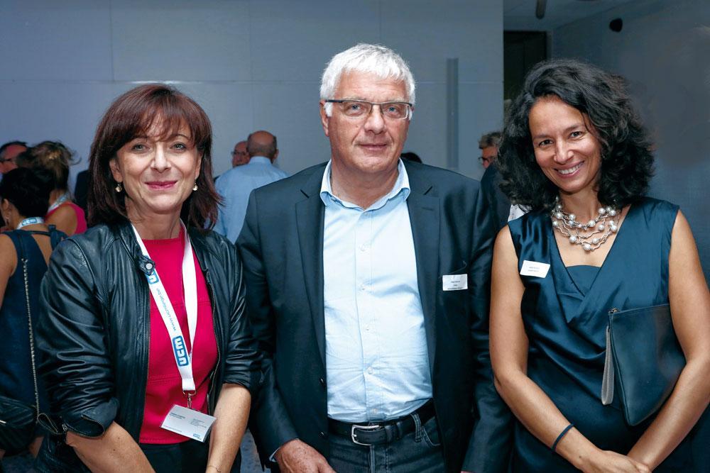 Valérie Saretto, secrétaire générale de l'UCM province de Liège, Alain Mager, administrateur délégué d'Europa 50, et Nadia Delhaye, directrice de Kyoomi Health.
