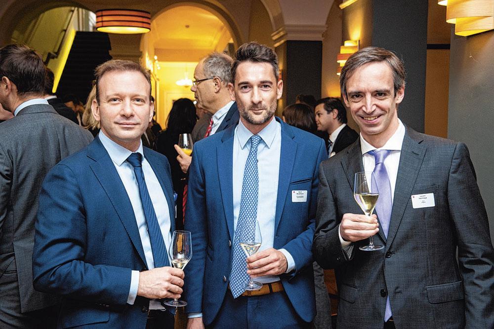 Laurent Pierret et Benoît Mortelmans, respectivement head of cross business development & derivatives and structured products et head of global derivatives and stock-options chez Degroof Petercam, et Laurent Hermoye, gérant d'Imagilys.