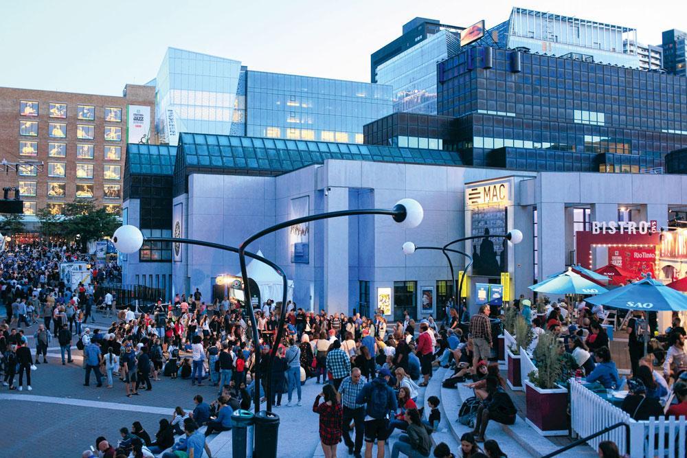 le quartier des spectacles de Montréal L'année dernière, la ville a orchestré près de 150 événements de dimension internationale sur son territoire. Un modèle à suivre?