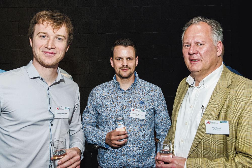 Christophe Van de Maele et Kristof Van Den Berghe, respectivement head of the asset management team et head inspection & condition monitoring chez Arlanxeo, et Filip Maurus, technical account manager chez Pruftechnik.