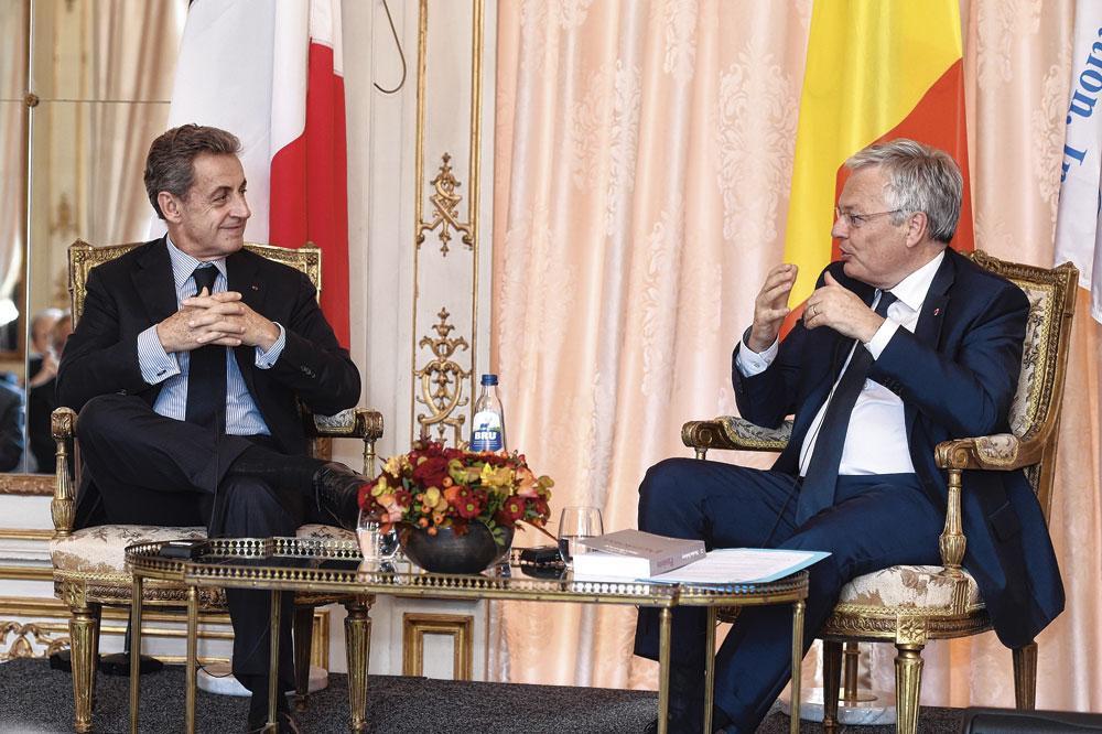 Nicolas Sarkozy interviewé par Didier Reynders.