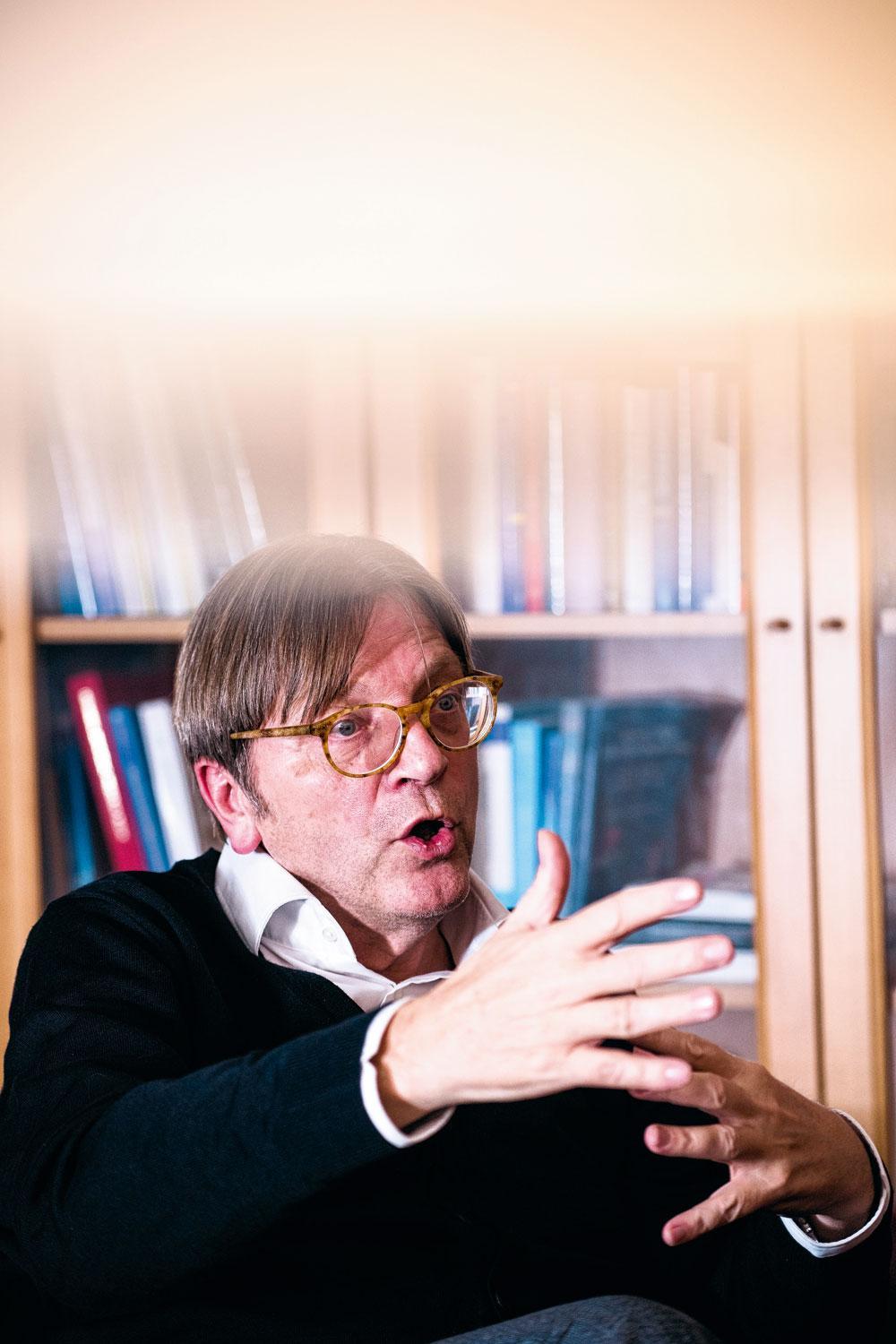 Guy Verhofstadt tire la sonnette d'alarme: 