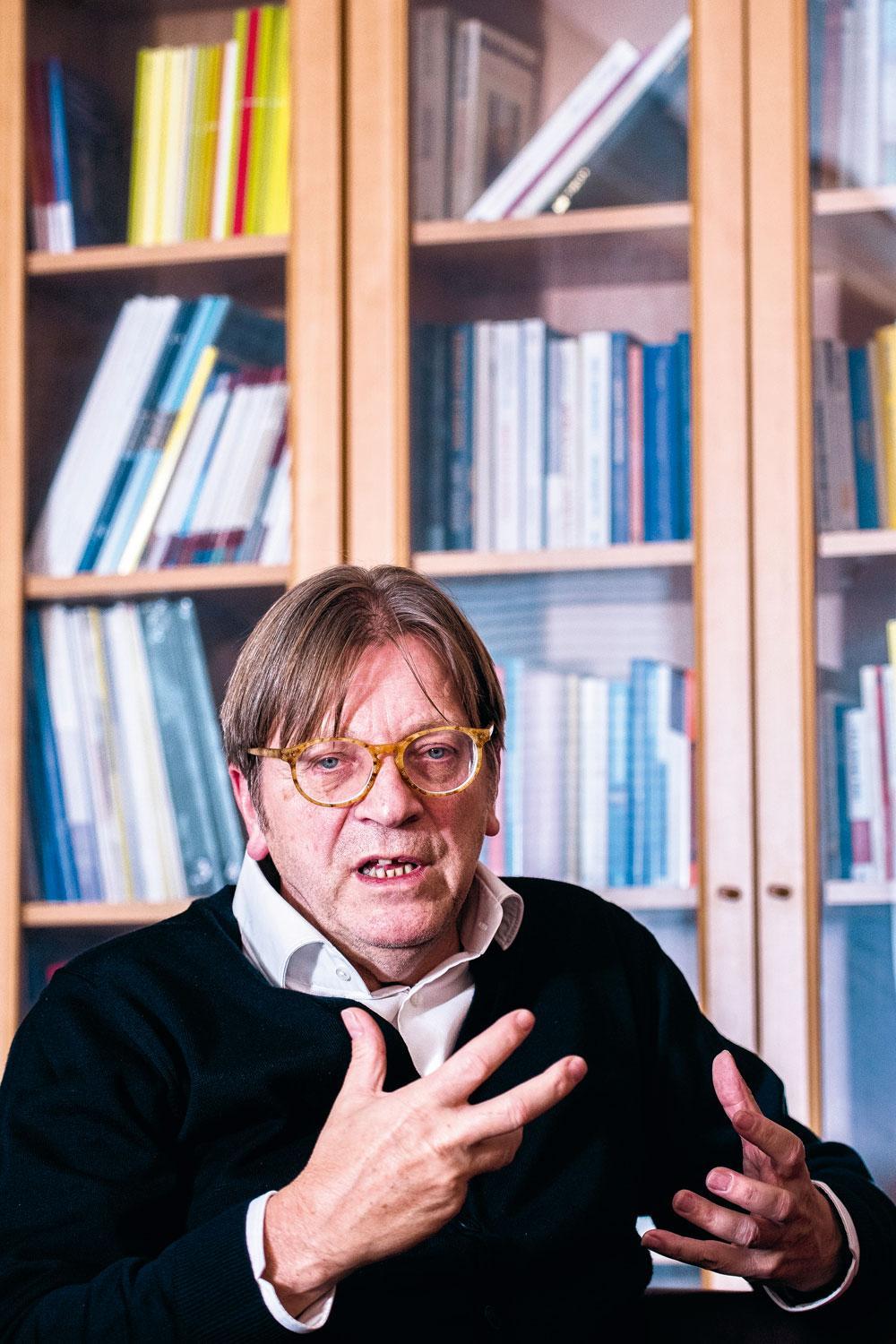 Guy Verhofstadt tire la sonnette d'alarme: 