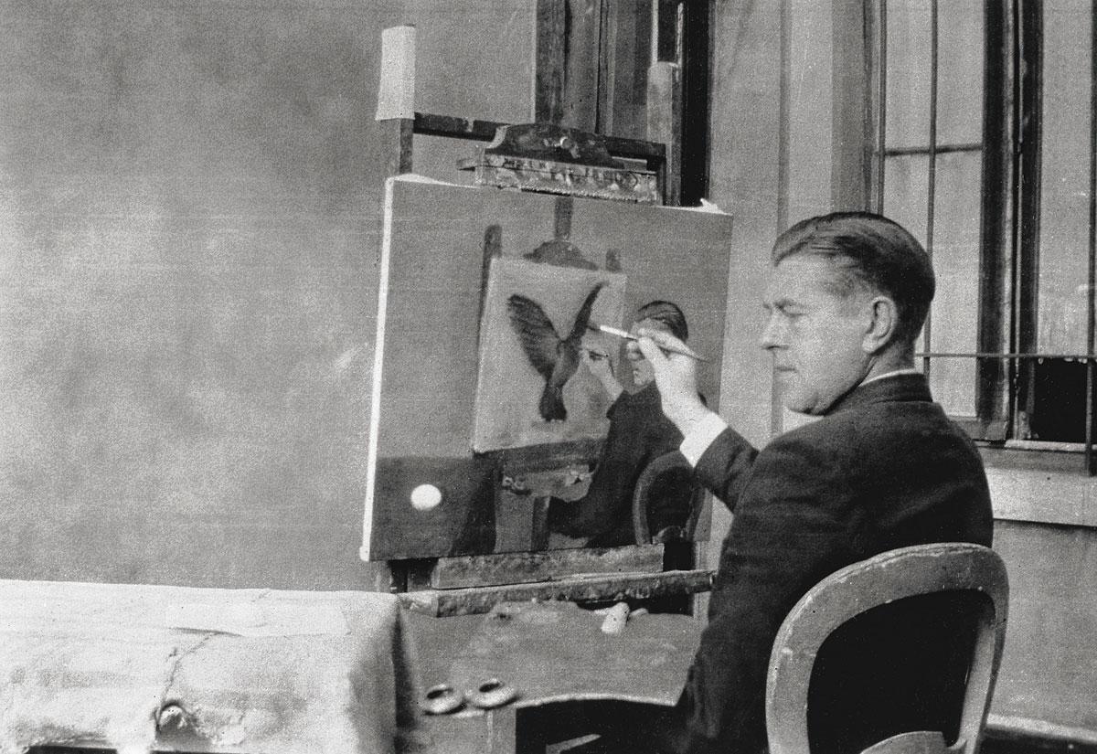 René Magritte peignant La Clairvoyance, Bruxelles, 4 octobre 1936.