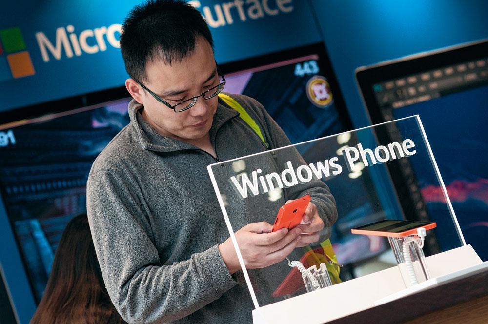 L'alternative Windows Phone, de Microsoft, n'a jamais dépassé les 5 % de part de marché et a été 