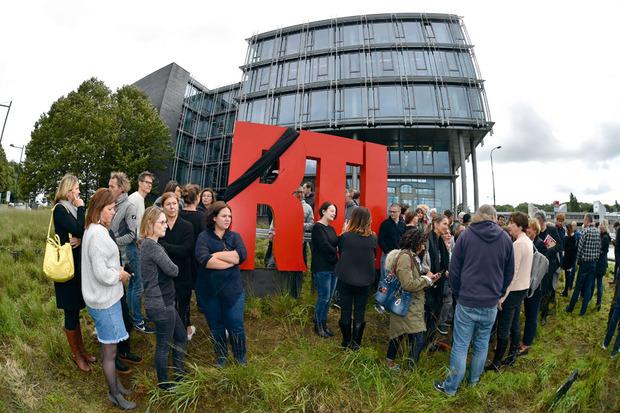 Dans les prochaines semaines, une centaine de personnes vont quitter, contraintes et forcées, les bureaux de RTL Belgique.
