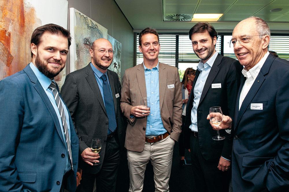 Sébastien Verhaeghe, external sales consultant chez MCG, Olivier Vrins et Philippe de Jong, partners chez Altius, Arnould de Foestraets, wealth manager chez CapitalAtWork, et Philippe Desloges, CEO de Rodel.
