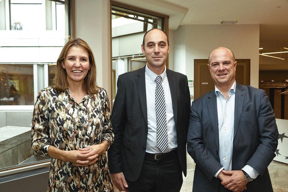 Cécile Vercheval et Jean-Charles Bronne, respectivement assistante à la direction private banking et private banker BNP Paribas Fortis à Liège, et Fabian Marcq, COO de Noshaq.