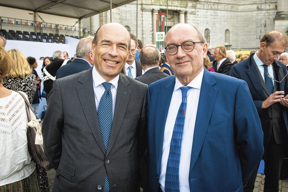 Olivier  de Wasseige, administrateur délégué de l'Union wallonne des entreprises, et Eddy Van Gelder, président  du conseil d'administration de la VUB.