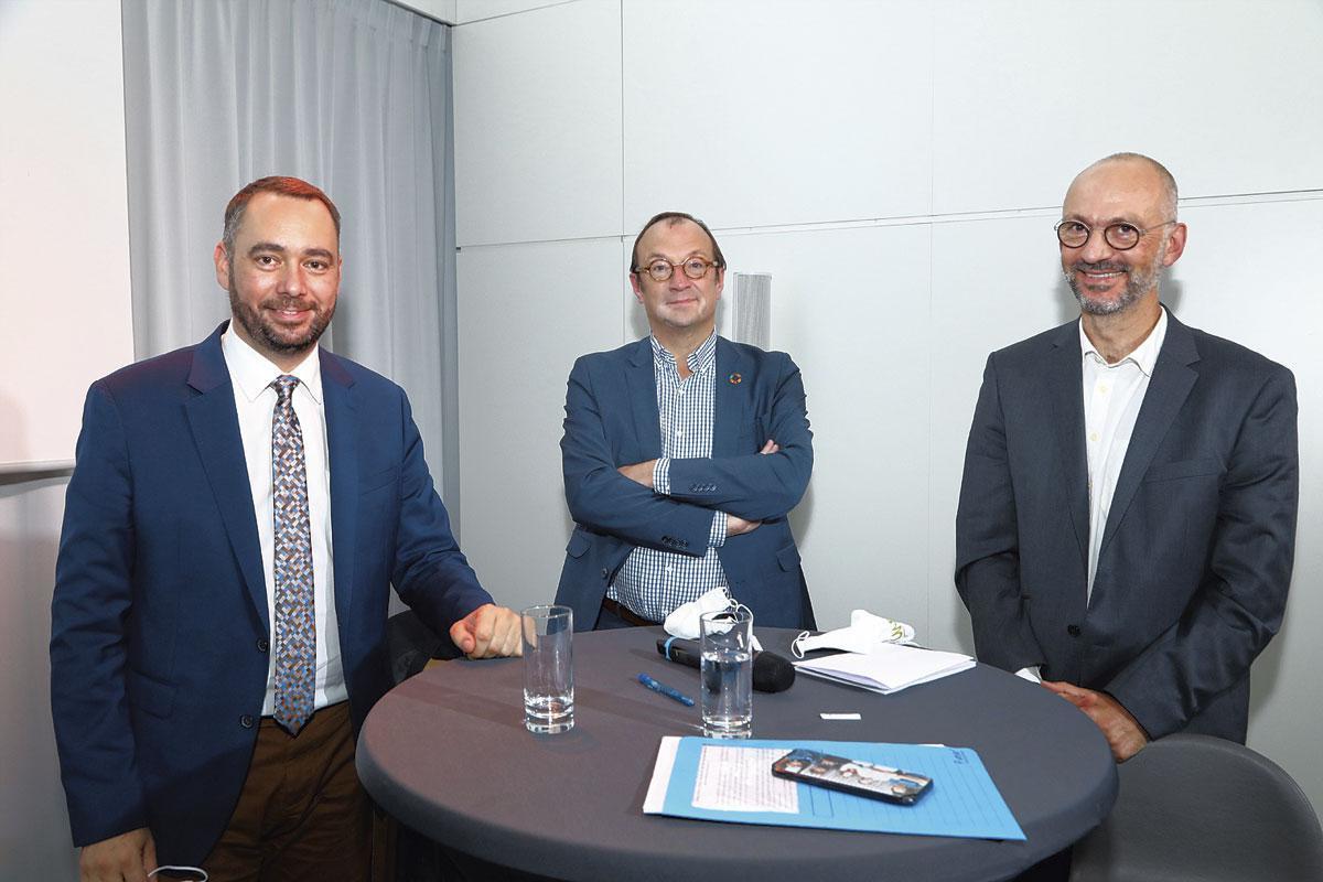 Maxime Prévot, député bourgmestre de Namur, Samuel Saelens, directeur de la section Aménagement du territoire à l'UWE, et Michel Dachelet, inspecteur général au SPW.