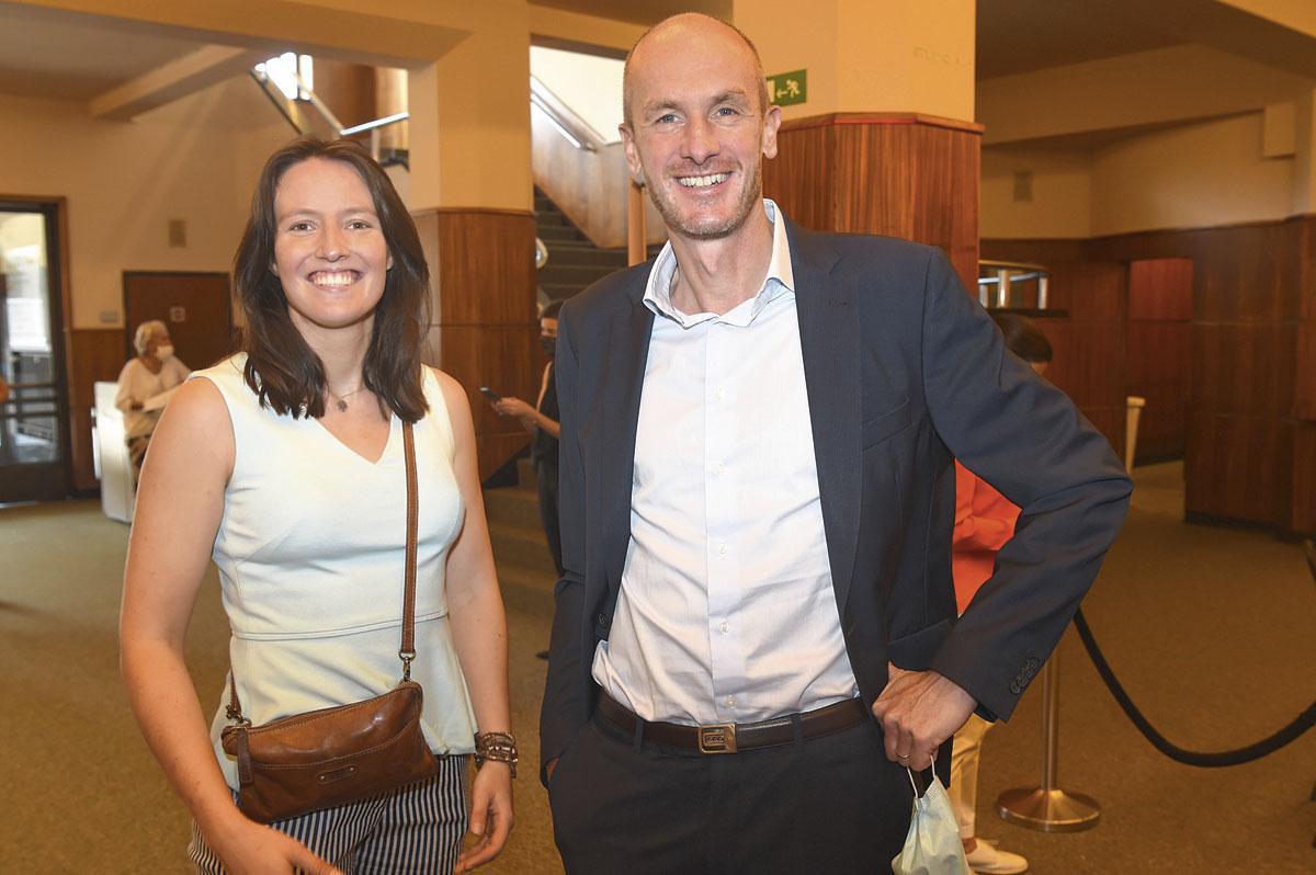 Alexia Verbrugge et Olivier Xhonneux, respectivement gestionnaire développement immobilier et adjoint de direction chez Thomas & Piron.