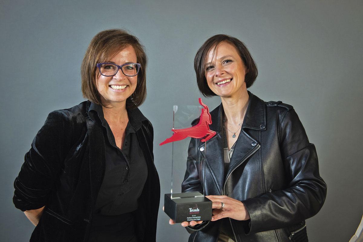 Marie Dubreucq, associate business director chez Robert Half, en compagnie de Stéphanie Mathy, cogérante de Mertens-Mathy.