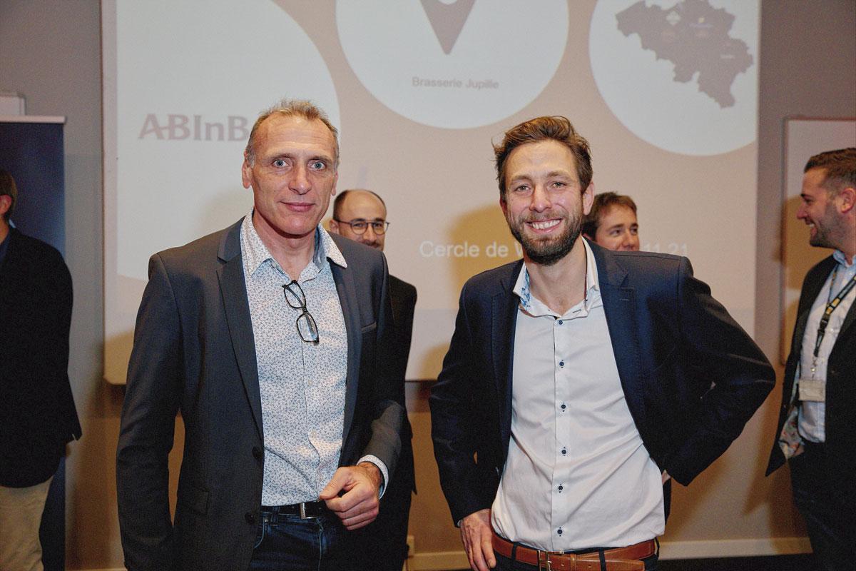 Bernard De Sart et Pierre Charles Aubriot, packaging operations managers chez AB InBev.